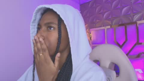   online show from March 25, 2026, 12:00 pm