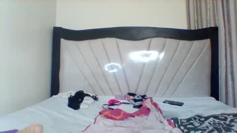 Snapshot of queen_wow2 chatting on February 12, 2026, 1:55 am queen online show from February 12, 2026, 1:55 am