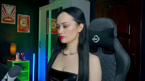 Your world and the universe Aliss online show from December 19, 2025, 11:28 am