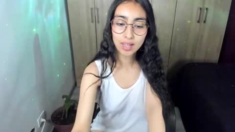 queenbyte_18 online show from February 24, 2026, 3:26 am