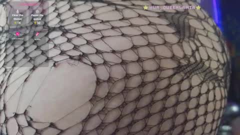 Snapshot of queenlamia chatting on February 5, 2025, 4:37 am  Taurus online show from February 5, 2025, 4:37 am