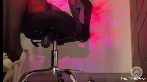 Snapshot of queenmaheliya chatting on December 14, 2025, 8:57 pm queenmaheliya online show from December 14, 2025, 8:57 pm