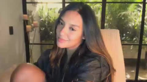 Val  -  online show from September 25, 2025, 2:15 am