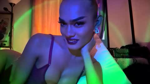 Snapshot of queenvalentinats chatting on February 28, 2026, 6:14 am ValentinaMoone online show from February 28, 2026, 6:14 am