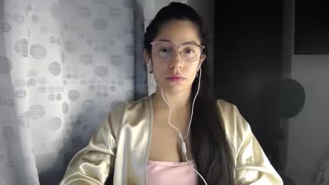 Paola online show from March 30, 2026, 4:02 am