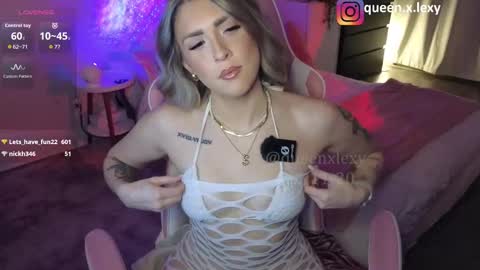 queenx_lexy online show from November 20, 2025, 5:12 pm