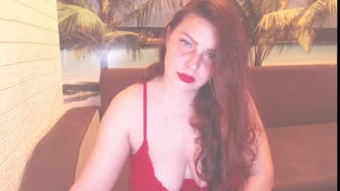 Snapshot of queenxnatasha chatting on October 16, 2025, 8:43 pm queenxnatasha online show from October 16, 2025, 8:43 pm