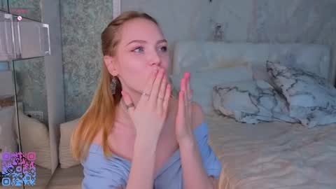 Teri  My favorite vibes 77 101 222 666 online show from November 12, 2025, 2:56 am