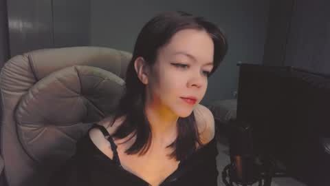 quietluxury online show from June 8, 2026, 6:19 pm