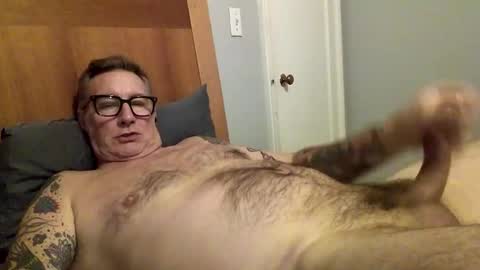 quietmature online show from February 28, 2026, 2:01 am