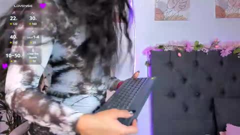    online show from April 11, 2026, 10:36 pm