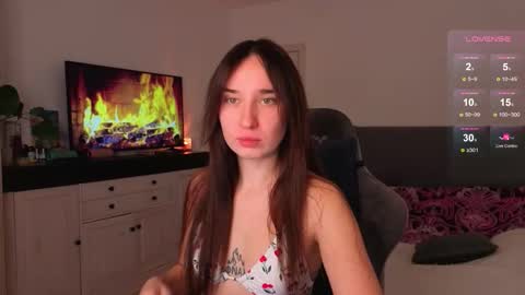 Megan online show from December 1, 2025, 5:12 am