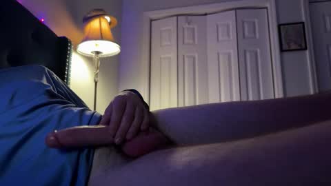 qwerty online show from December 4, 2025, 4:33 am