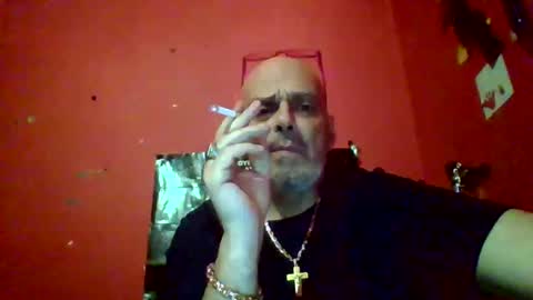 qwertyuiop22348015 online show from April 18, 2026, 7:29 pm