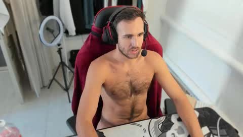 Snapshot of raamos chatting on September 15, 2025, 11:32 am Nikita online show from September 15, 2025, 11:32 am