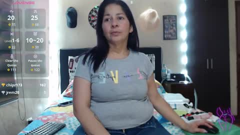 Snapshot of rachel_111 chatting on January 29, 2025, 10:43 pm Rachel online show from January 29, 2025, 10:43 pm