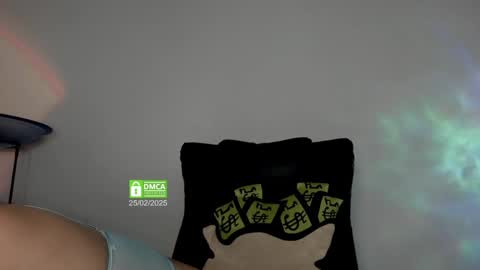 Snapshot of rachel_lamar chatting on February 26, 2025, 1:32 am    online show from February 26, 2025, 1:32 am