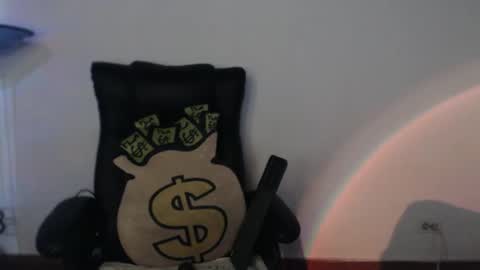 Snapshot of rachel_lamar chatting on October 22, 2025, 12:55 am    online show from October 22, 2025, 12:55 am