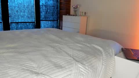 Snapshot of rachel_rey chatting on February 26, 2026, 9:19 am Sherryl online show from February 26, 2026, 9:19 am