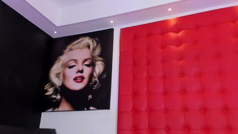  DALIANA  online show from April 11, 2026, 12:09 pm