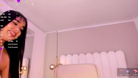 Mariana online show from February 19, 2026, 7:54 pm