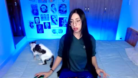 Rachel online show from October 18, 2025, 11:38 pm