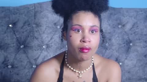 RachelAnn online show from November 3, 2025, 5:31 am