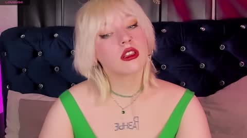 RachelCart online show from February 3, 2025, 3:42 am