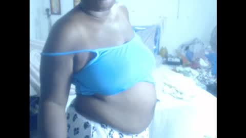 Snapshot of rachelexoticgirl chatting on October 10, 2025, 5:50 am rachelexoticgirl online show from October 10, 2025, 5:50 am