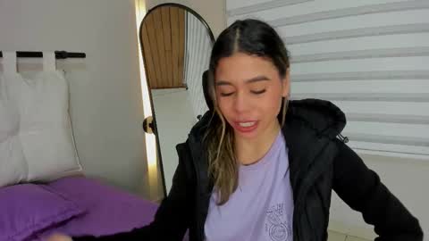 Rachell online show from December 4, 2025, 4:33 am