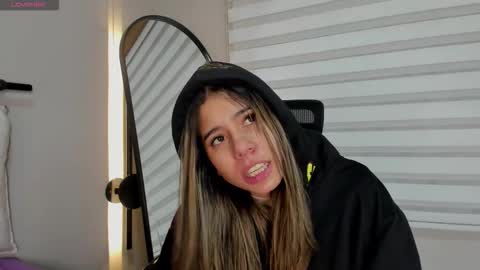 Rachell online show from December 18, 2025, 4:18 am