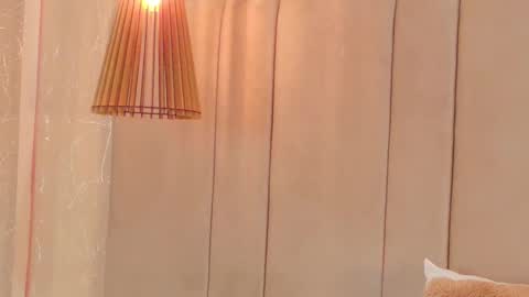 Rachell online show from February 4, 2025, 8:28 pm