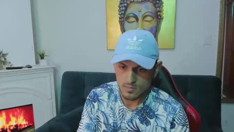 rachell_jacob online show from April 8, 2026, 12:05 pm