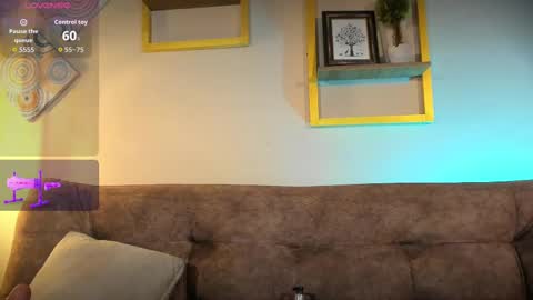 RACHEL online show from September 14, 2025, 4:17 pm