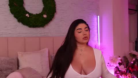 RachelSwaan online show from November 28, 2025, 7:22 am