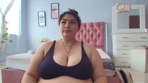 radiantgoddes online show from December 10, 2024, 4:38 pm