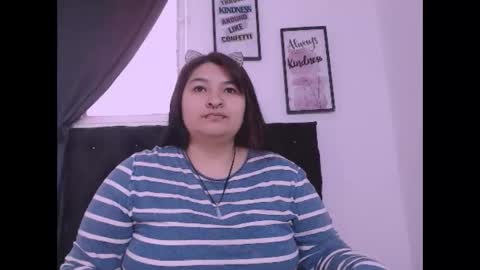 radiantgoddes online show from October 31, 2025, 1:23 pm