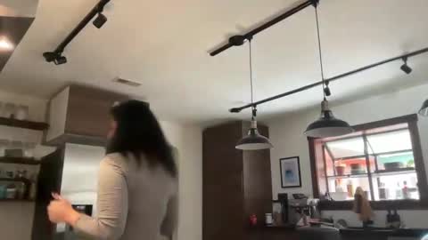 RaeWerks online show from January 13, 2025, 10:35 pm