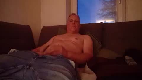 raffael303 online show from September 19, 2025, 6:08 pm