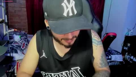 ragnar_lothbrok77 online show from February 18, 2025, 4:58 am