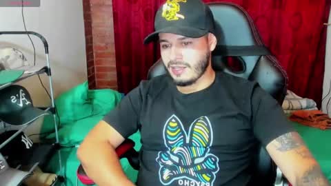 ragnar_lothbrok77 online show from March 6, 2025, 3:46 am