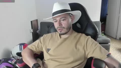 ragnar_lothbrok77 online show from September 11, 2025, 6:41 pm