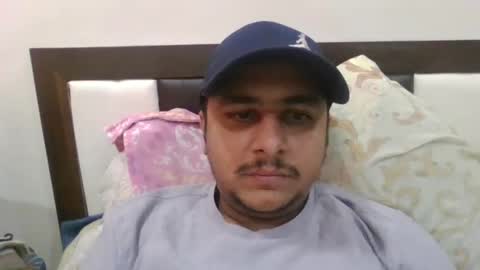 Snapshot of rahuldave007 chatting on December 21, 2024, 7:03 am Dave online show from December 21, 2024, 7:03 am