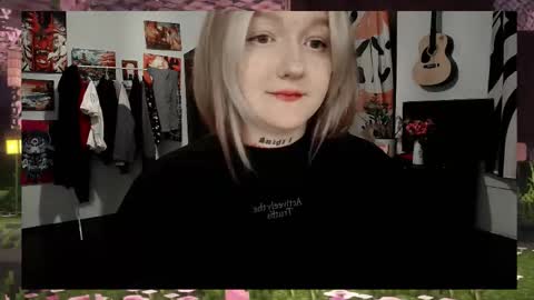 Snapshot of raiingurl chatting on October 15, 2025, 6:02 am Kate online show from October 15, 2025, 6:02 am