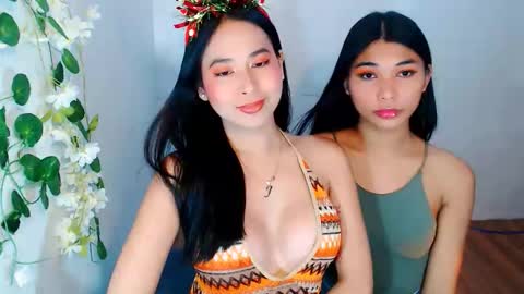 raindrizzle1706 online show from December 2, 2025, 5:08 pm