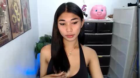 raindrizzle1706 online show from March 28, 2026, 8:30 pm