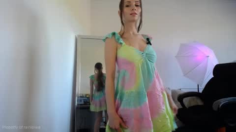 Call me Lei online show from April 22, 2026, 3:24 pm