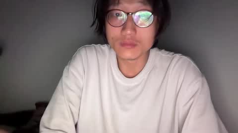 Snapshot of rainymeat chatting on June 6, 2026, 7:02 am rainymeat online show from June 6, 2026, 7:02 am