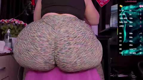 Laura online show from November 20, 2025, 4:01 am