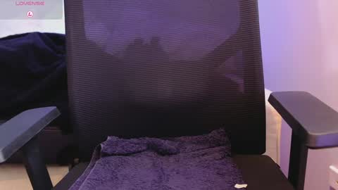 ralf_300 online show from February 6, 2025, 12:43 am